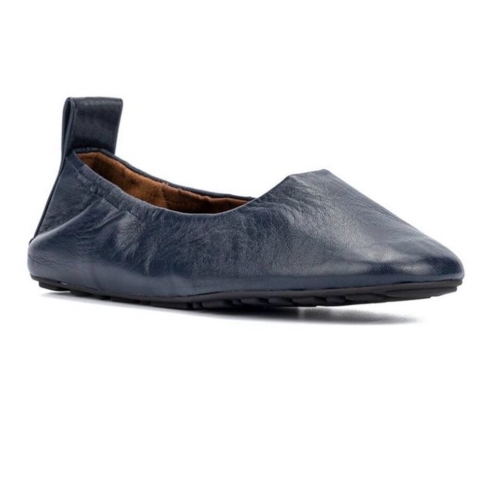 Aquatalia Quortney Weatherproof Leather Flat 9